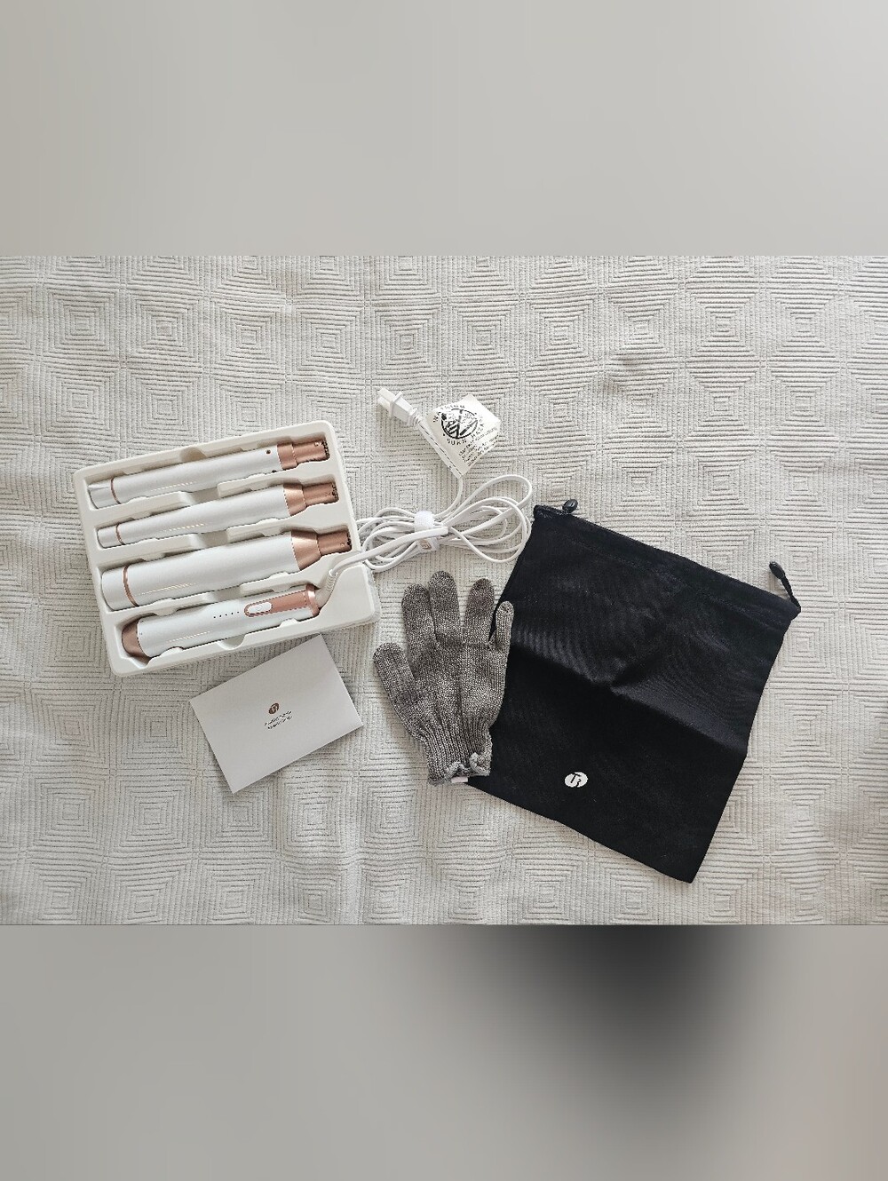 T3 WHIRL TRIO White with Rose Gold Accents Curling Wand Set - Picture 5 of 6